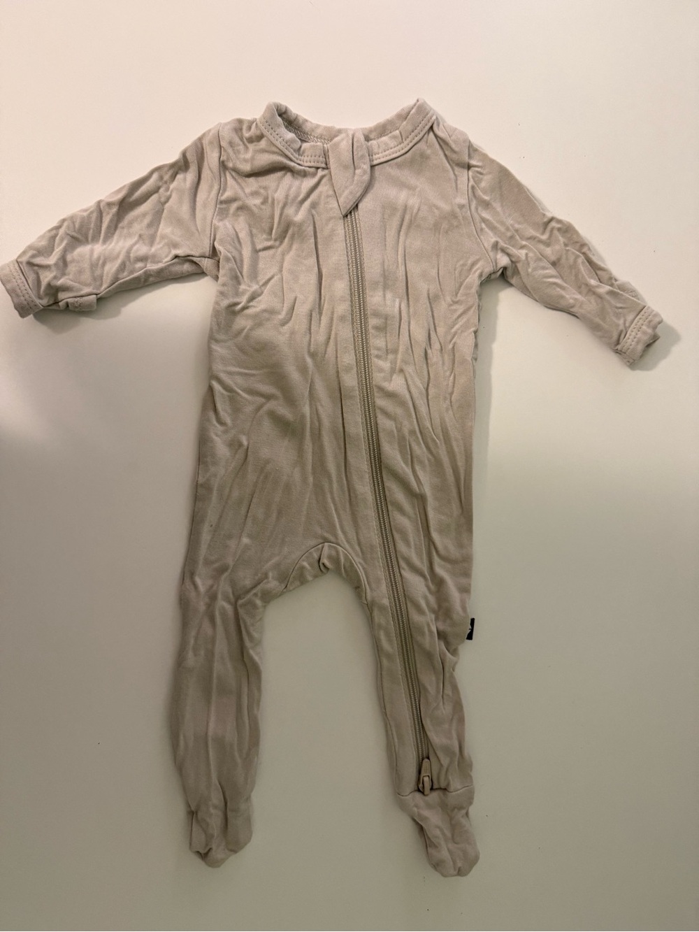 Kyte Baby Beige Zipper Footie